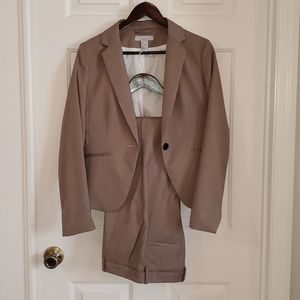 H&M Suit Jacket & Pants set Women's Size 6-8